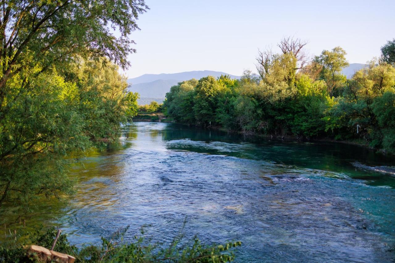 Resort La Familia Bihać Exteriör bild