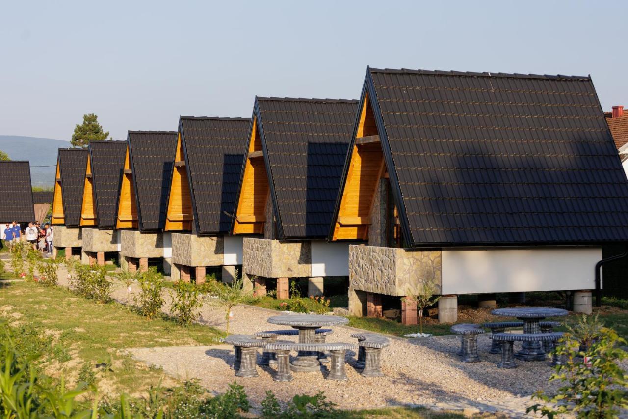 Resort La Familia Bihać Exteriör bild