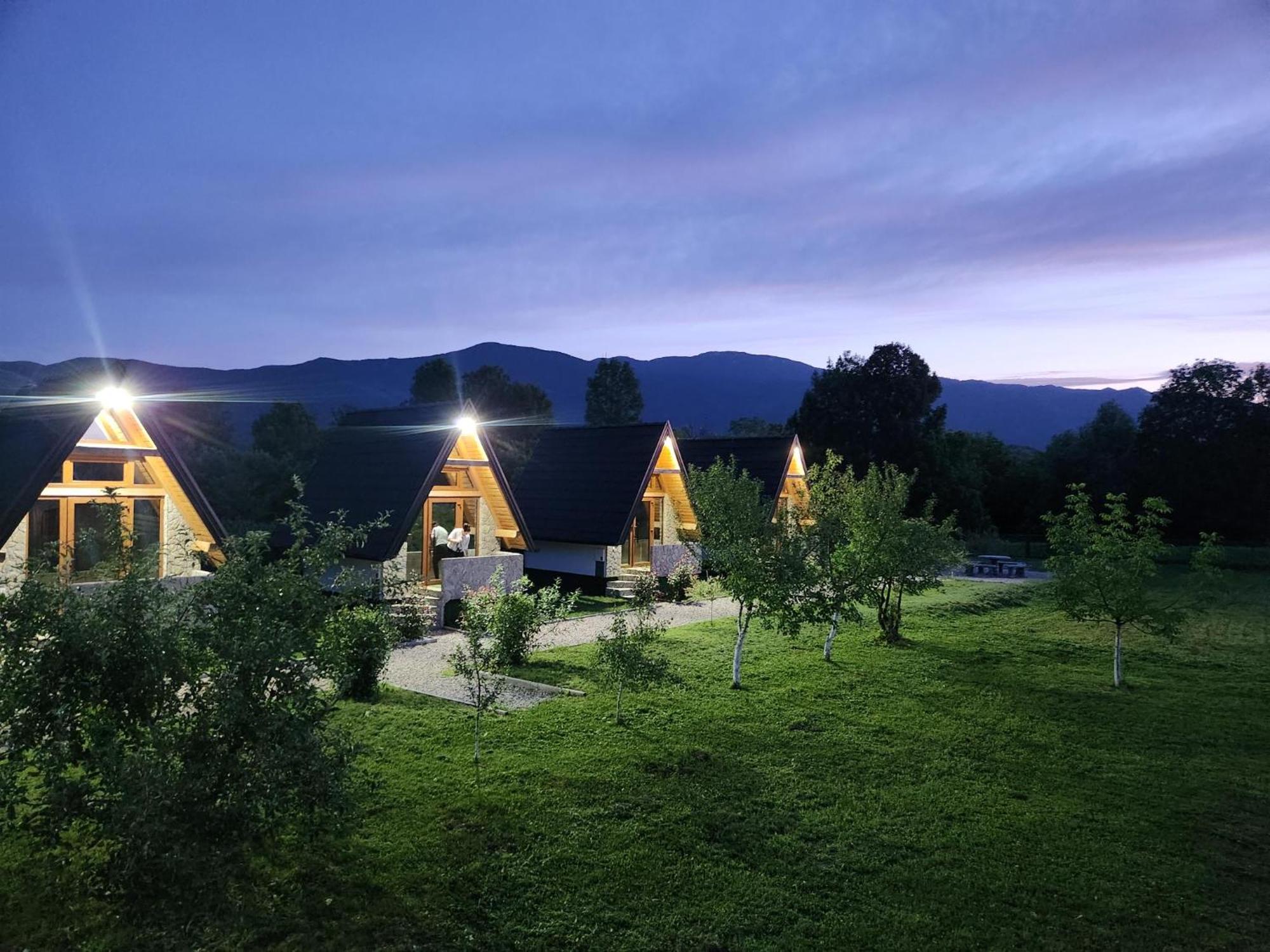 Resort La Familia Bihać Exteriör bild